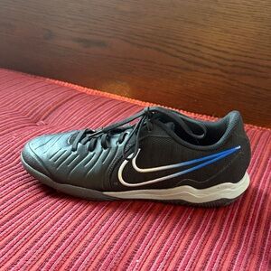 Nike Tiempo Legend 10 Academy Black and Blue Indoor Soccer Shoes (unisex)